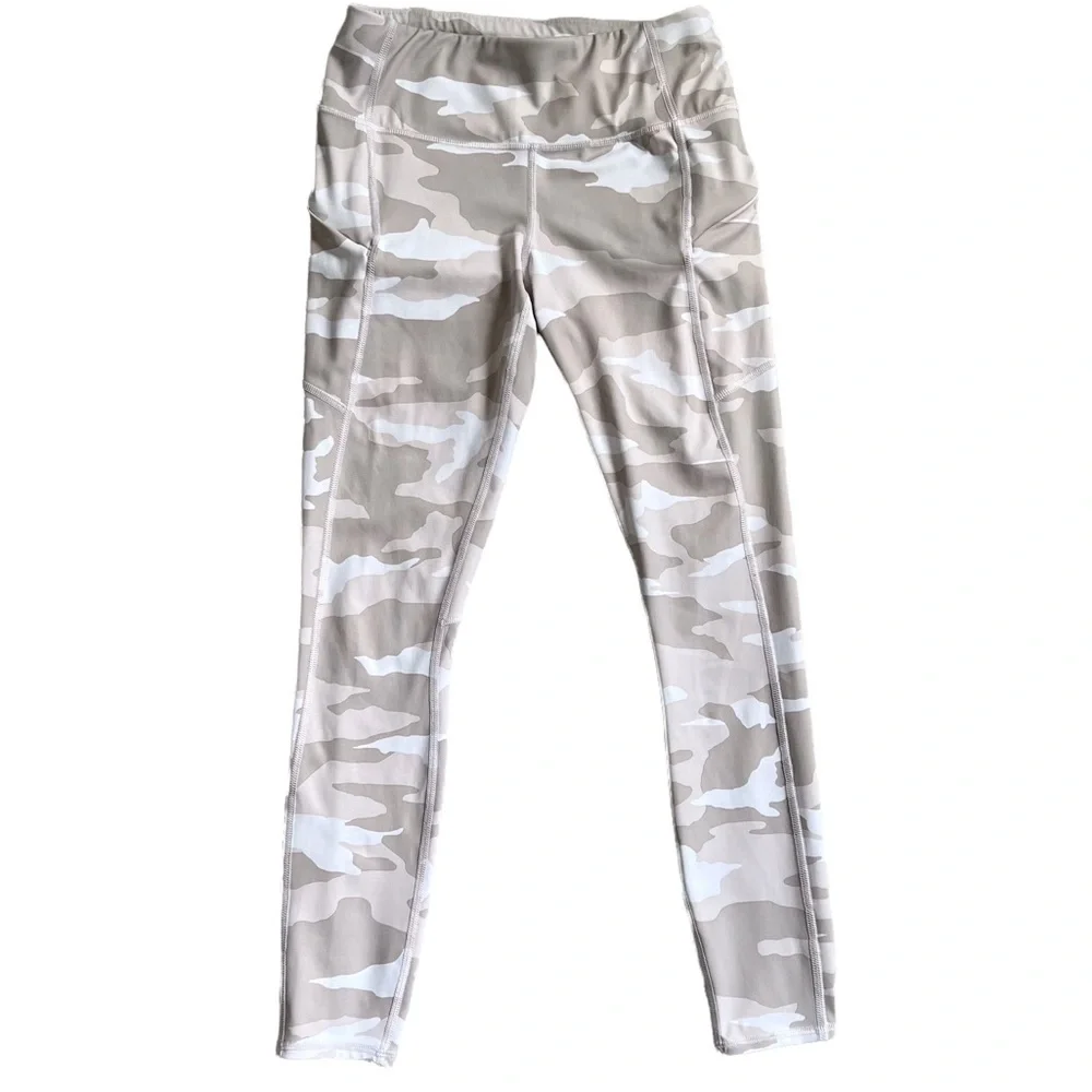𝅺Athleta Contender Tight 7/8 Athletic Legging White Camo Print Size XS - Picture 2 of 13